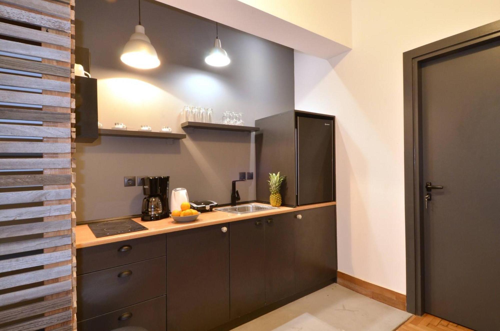 A Modern Rustic Cosy At The Foot Of Mount Lycabettus Apartment